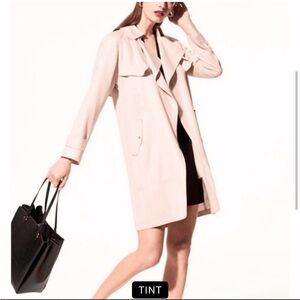Aritzia Babaton Lawson Lightweight Trench Coat Light Pink Women’s Small